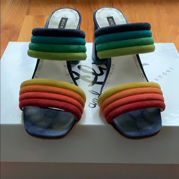 Alice and Olivia rainbow slides - Picture 3 of 4